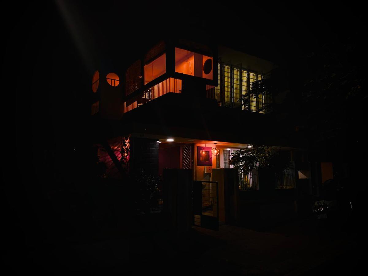 Crossroads Hostel 1980 迈索尔 外观 照片